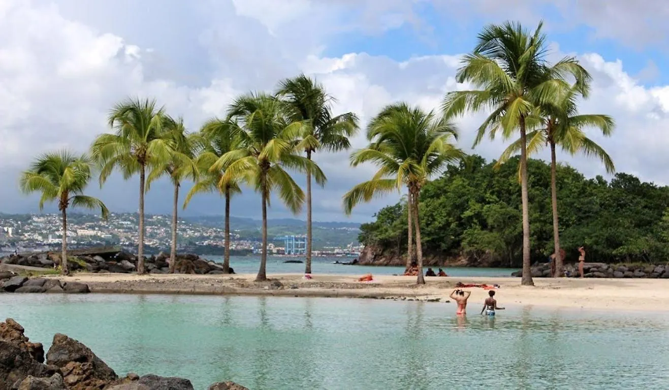 Alamanda- Proche Plage Les Trois-Ilets Martinique